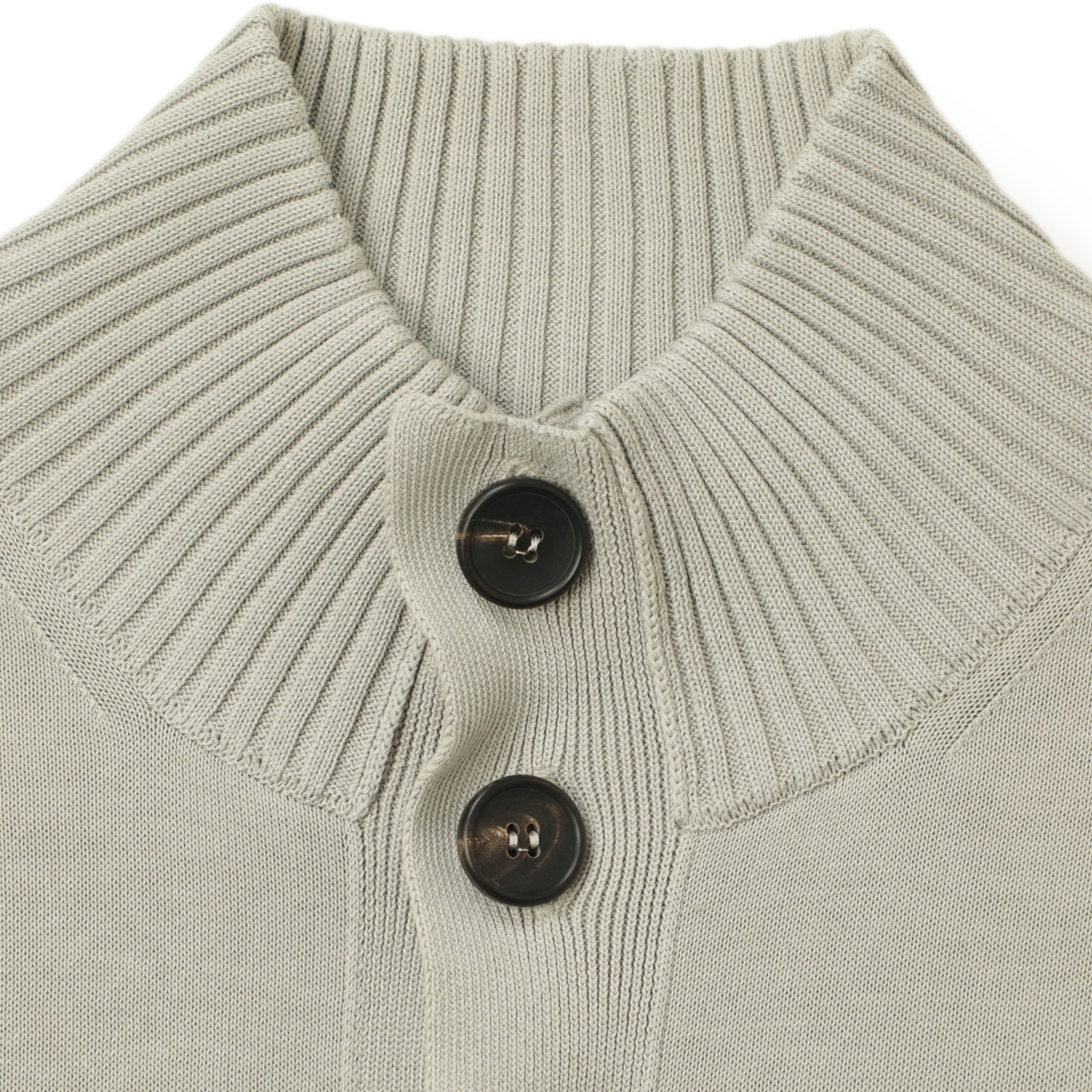 FILIPPO DE LAURENTIIS グレー ボタン付きカーディガン FILIPPO DE LAURENTIIS」大人のBEAMS 別注ニットカーディガン
